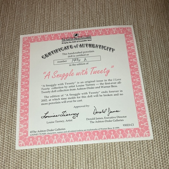 NEW “A SNUGGLE WITH TWEETY” #93023 ASHTON-DRAKE - ORIGINAL BOX & COA - Picture 7 of 17
